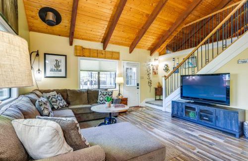 Groveland Casa | Groveland Home - Walk to Pine Mountain Lake!