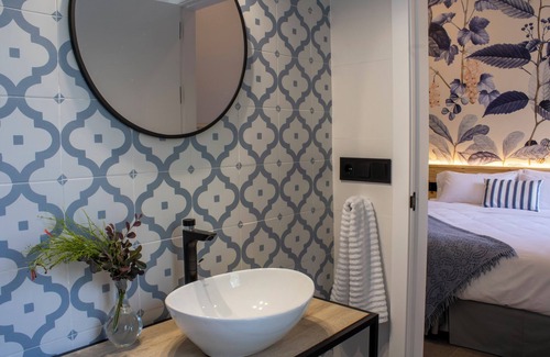 Huelva Hotel | GrowersGo Boutique Hostel Huelva