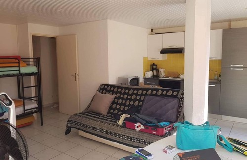 Gruissan Apartamento | Apartamento Gruissan reformado con amplia terraza vista abierta sobre el puerto deportivo