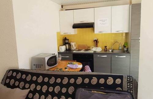 Gruissan Apartamento | Apartamento Gruissan reformado con amplia terraza vista abierta sobre el puerto deportivo