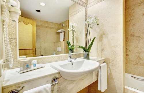 Santa Eulalia del Río Hotel | Grupotel Santa Eulària & Spa - Adults Only