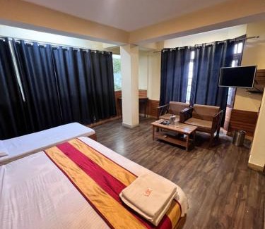 Shimla Hotel | GS cottage Bed and Breakfast
