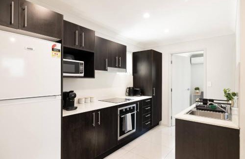 Rocklea Apartamento | GST Credits! AC! Shops! Parking! Espresso! 331F1