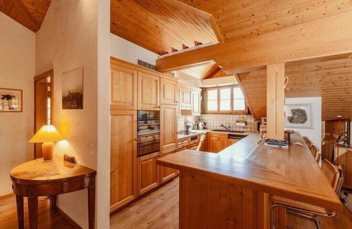 Rougemont Apartamento | Gstaad - Acogedor piso amplio justo en el pueblo