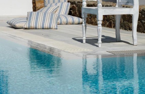 Ornos Apartamento | GT Luxury Suites