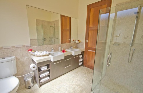 Kiikii Tapere Cabina | GT - Rarotonga Fishing Lodge