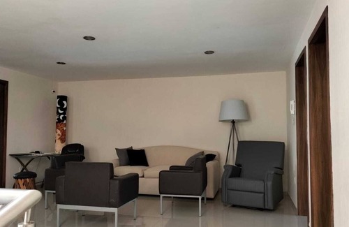 Financial District Casa | Guadalajara Recovery Center - Home