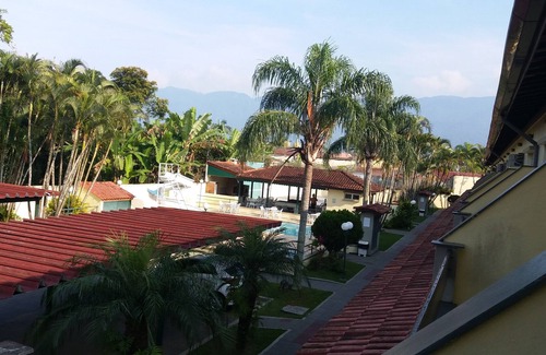 Vila Clais Condominio | Hermoso condominio Cómodo hasta 7 cerca del mar 200 metros