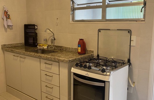Jardim Mar e Ceu Apartamento | Guarujá Apartment 400m from Praia da Enseada!