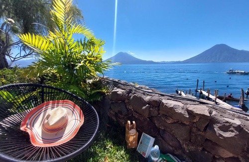 Santa Cruz La Laguna Casa | GuateMia Lake Front Starlink Wifi
