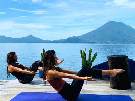 Santa Cruz La Laguna Casa | GuateMia Lake Front Starlink Wifi