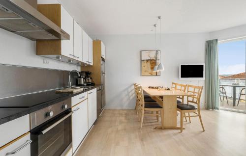 Gudhjem Apartamento | Gudhjem Søpark Lejl 18