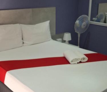 Tonga Casa | Guduza Guest house 02