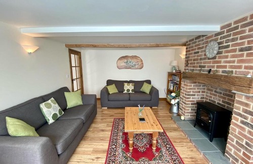 Ottery St Mary Casa | Guernsey Cottage