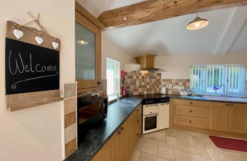Ottery St Mary Casa | Guernsey Cottage