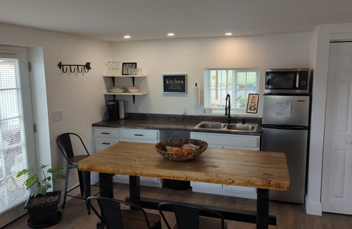 Clifton Cabaña | Guest Cottage