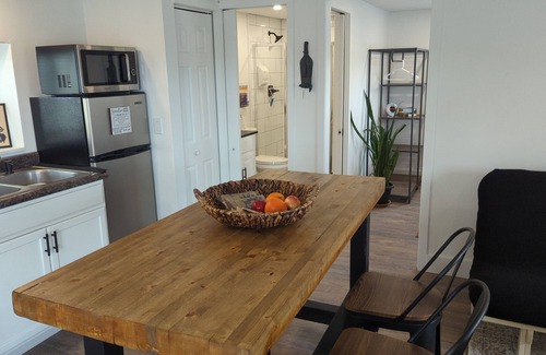 Clifton Cabaña | Guest Cottage