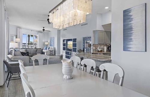 Avalon Beach Estates Condominio | *** Nuevo *** Frente al Golfo, Servicio de playa, Se aceptan mascotas Crystal View 102 3bed / 3