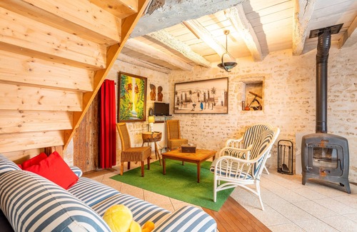 Saint-Martin-de-Fraigneau Cama Y Desayuno | Casa de huéspedes 'Chez Jacques - Zen' con terraza privada, Wi-Fi y aire acondicionado