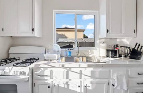 Harbor Casa | Guest Home in Lakewood