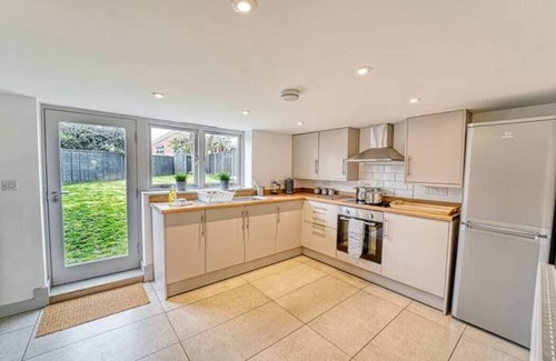 Leominster Casa | Guest Homes | Herefordshire 3 Bedroom Home