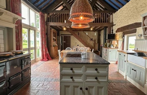 Tenbury Wells Casa | Guest Homes | Upper House