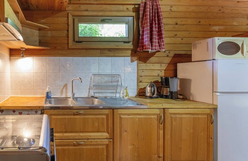 Darbres Casa | Casa de huéspedes 'Chalet Orange' con balcón y Wi-Fi