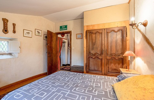 Landevieille Cama Y Desayuno | Casa de huéspedes 'Chambre Est' con jardín compartido y Wi-Fi