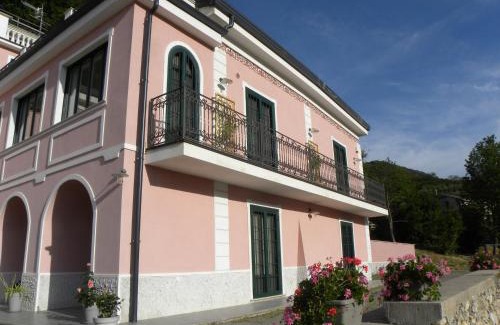 Giffoni sei Casali Casa | Guest House Cifrino