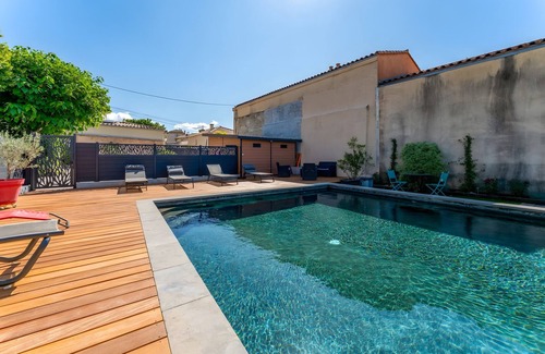 Rasteau Apartamento | Casa de huéspedes 'Doble Superior' con piscina compartida, terraza privada y Wi-Fi