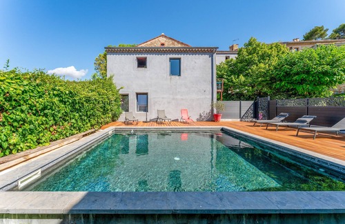 Rasteau Apartamento | Casa de huéspedes 'Doble Superior' con piscina compartida, terraza privada y Wi-Fi