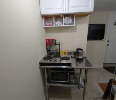 Mariners Harbor Apartamento | Guest house in a quiet peaceful area.