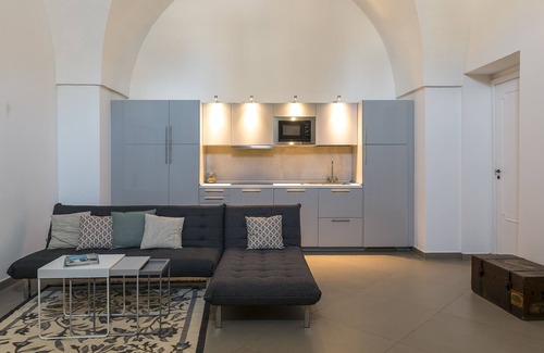 Campi Salentina Casa | Casa de huéspedes en Salento, finamente amueblada y confortable.