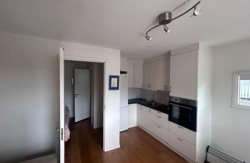Bollmora Casa | Guest house in Trollbäcken