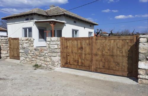 Shabla Casa | Guest house Kashtata