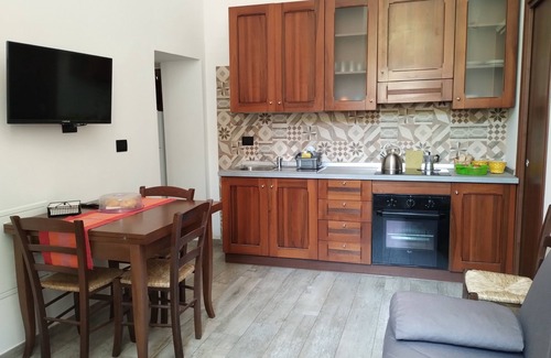 L'Aquila Apartamento | Guest House "La Casa del Mandatario" Int. 1