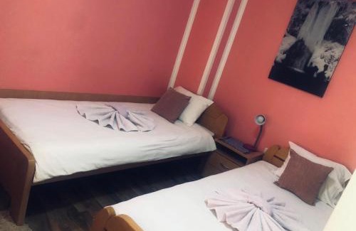 Strmosten Casa | Guest House Lisinski Raj