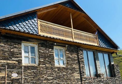 Omalo Casa | Guest House MARGALITI-საოჯახო სასტუმრო მარგალიტი