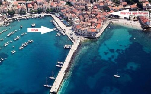 Komiza Casa | Guest House Marina