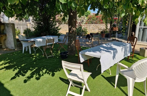 Ruoms Casa | Guest House - 'Nature D'Art' with Private Pool, Private Terrace and Wi-Fi
