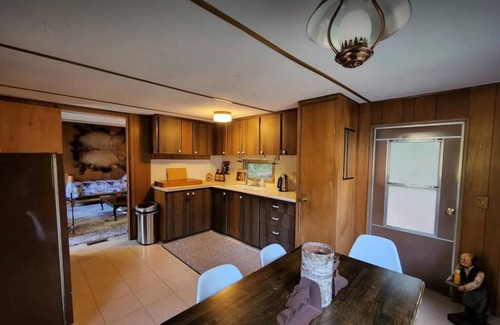 Eatonville Casa | Guest house near Mt Rainier w/ private fire pit area & BBQ