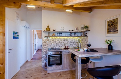 Montovjerna Casa | Guest House Nikolina