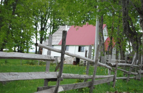 Zabljak Casa | Guest House Odmor