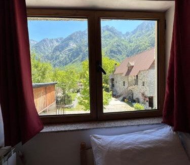 Shale Cama Y Desayuno | Guest house prek bjeshka
