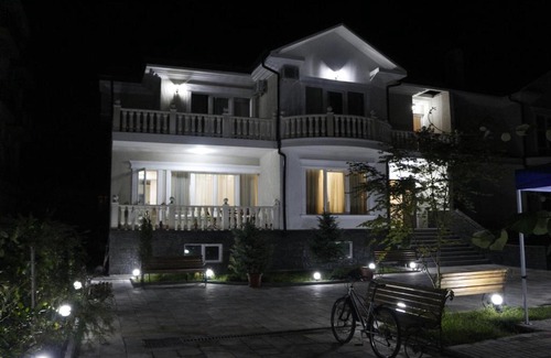 Kobuleti Casa | Guest House Sofia