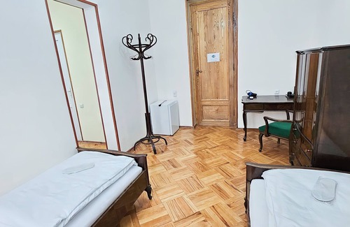 Telavi Hotel | Guest House Top Floor