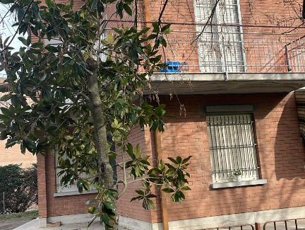 Reggio nell'Emilia Casa | Guest House Via Emilia