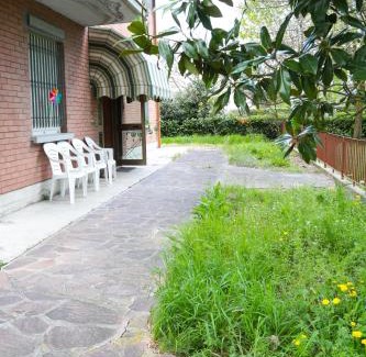 Reggio nell'Emilia Casa | Guest House Via Emilia