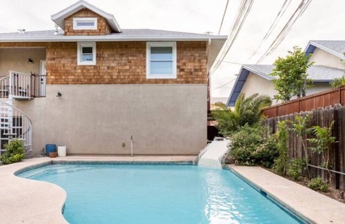 West University Apartamento | Guest House with 2 bedrooms, 1 bath, private garage - walking distance from UofA