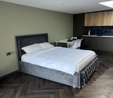 Bournemouth Casa | Guest House with parking in Bournemouth